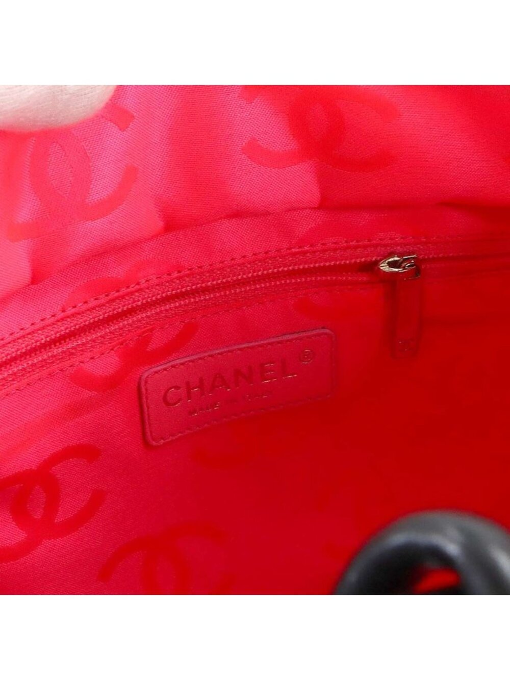 Chanel Cambon Line Tote Calfskin Enamel Black Silver - Picture 8 of 10
